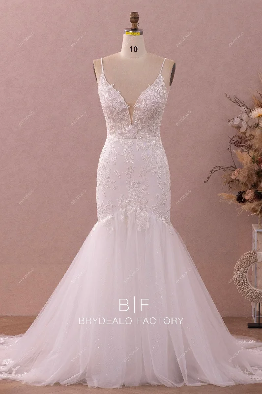 Ivory Lace Applique Trumpet Wedding Dress