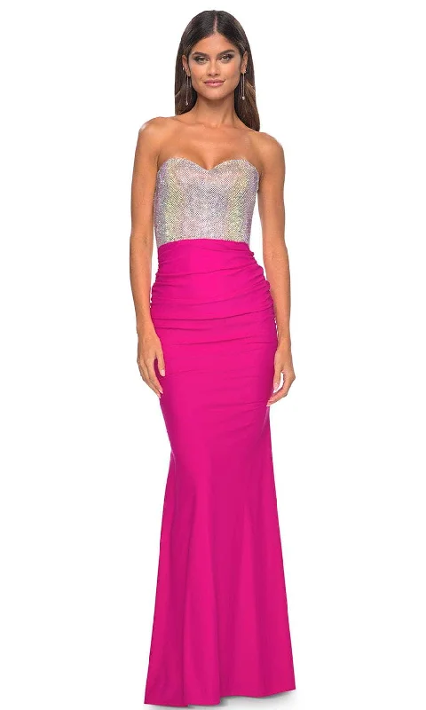 La Femme 32440 - Rhinestone Sweetheart Prom Dress